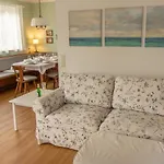 Hawei in Vienna - Doppelhaushälfte mit Garten und Pool zur Mitbenutzung
