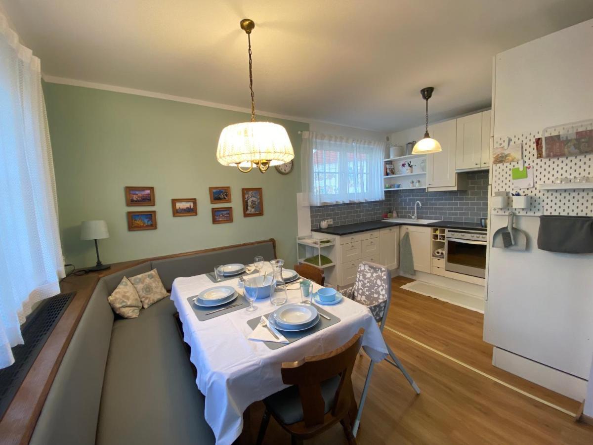 Apartment Hawei In - Doppelhaushälfte Mit Garten Und Pool Zur Mitbenutzung