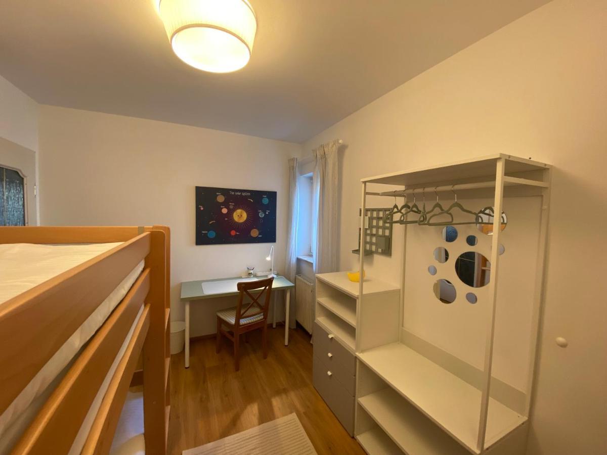 Hawei In - Doppelhaushälfte Mit Garten Und Pool Zur Mitbenutzung Apartment Wien